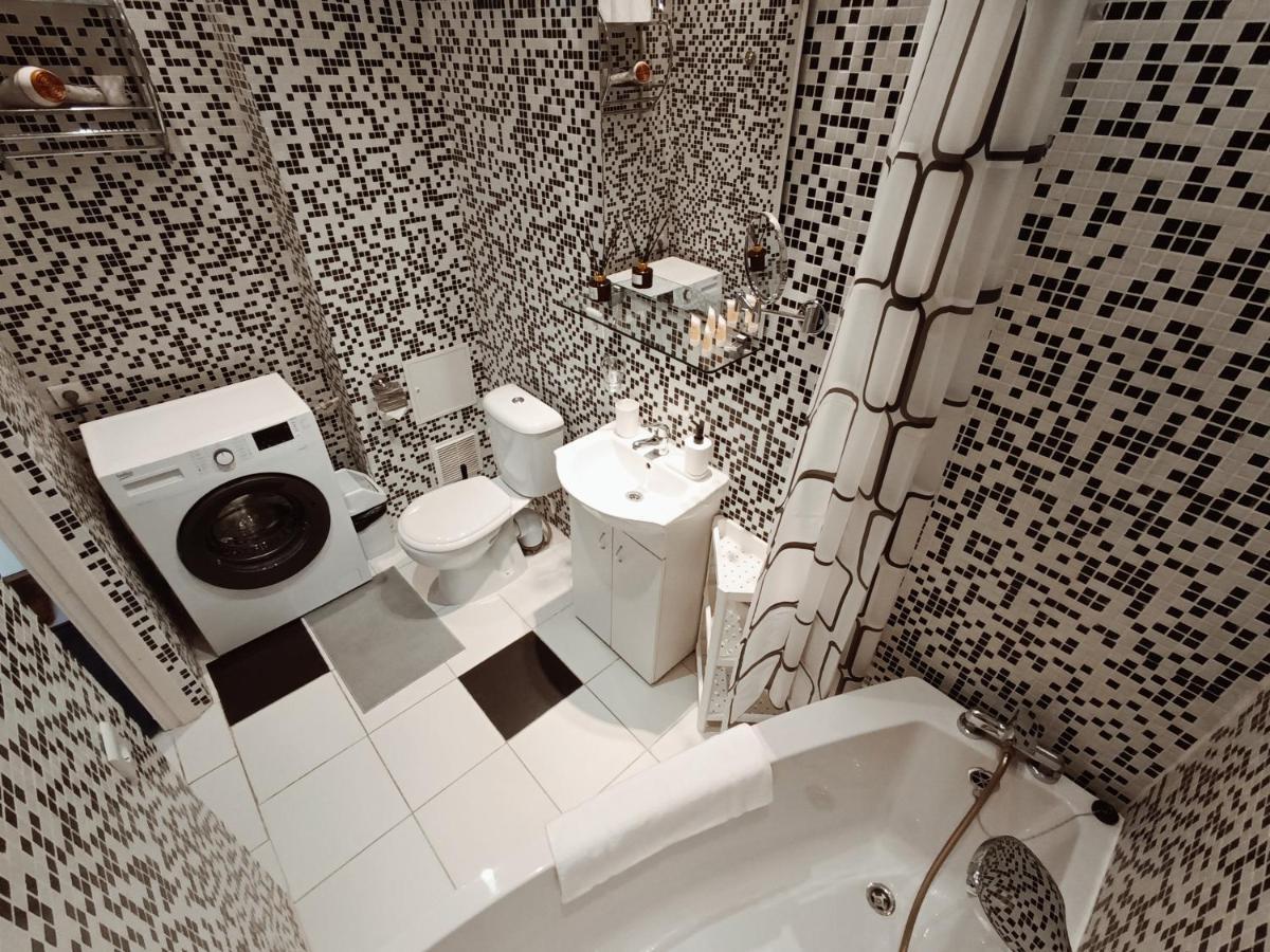 Centrally Located Studio Apartment Рига Екстериор снимка